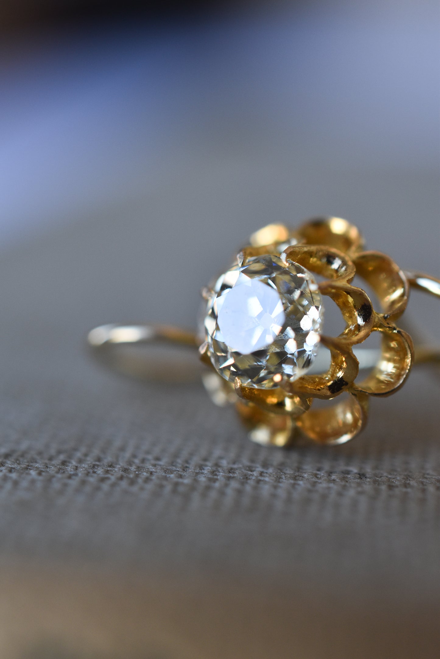 1.00ct Antique 18ct Gold Buttercup Solitaire Diamond Earrings - Victorian Diamond Earrings