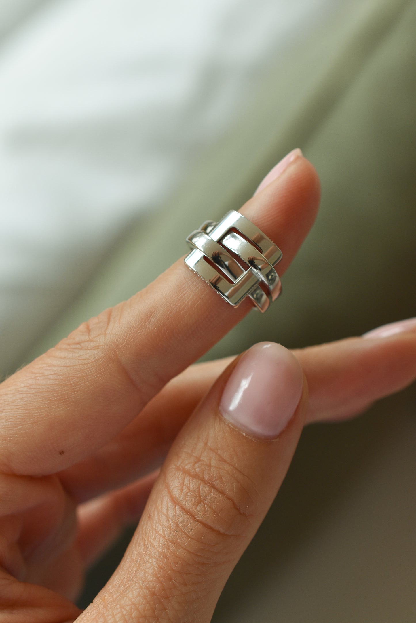 Boucheron Déchainé 18k White Gold Ring