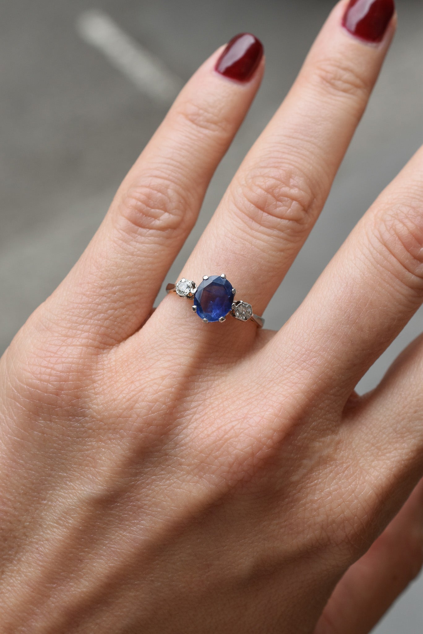 Antique 1.75ct Sapphire and Diamond Solitaire Engagement Ring in 18k Yellow Gold and Platinum