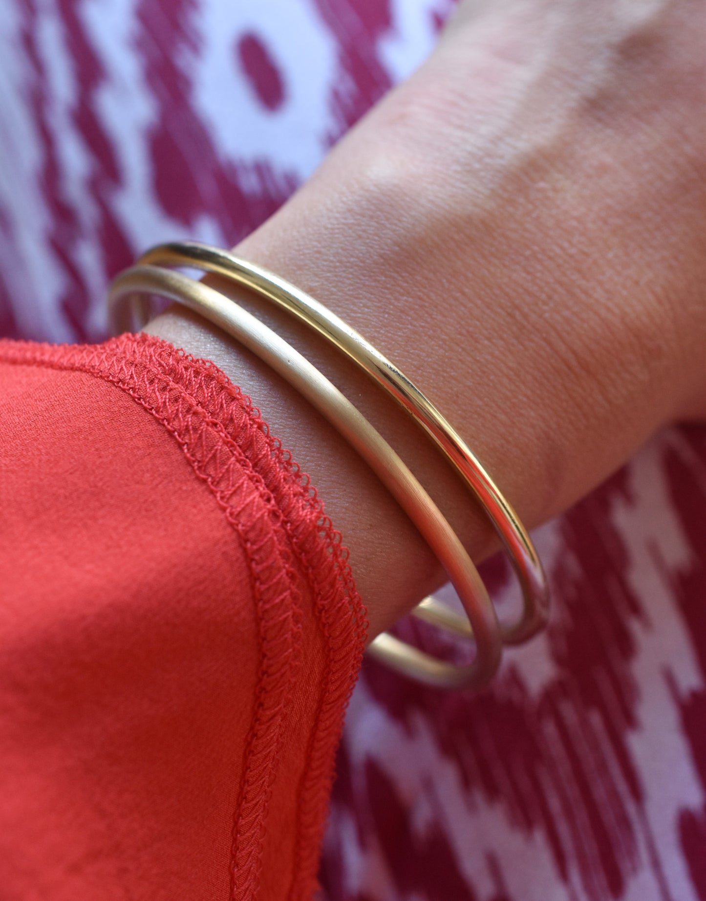 Classic Handmade Solid 18K Yellow Gold Bangle (16 grams)