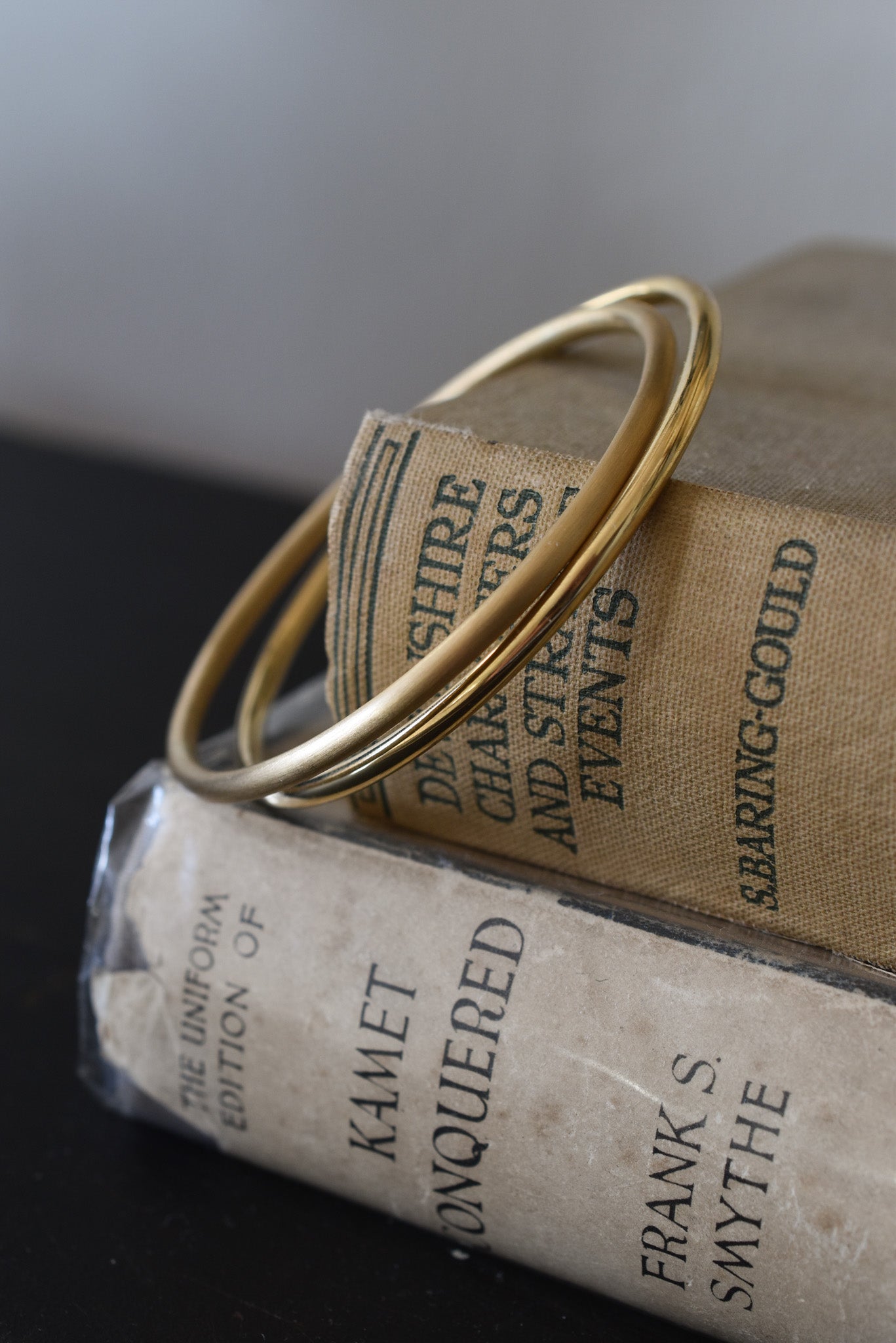 Classic Handmade Solid 18K Yellow Gold Bangle (16 grams)