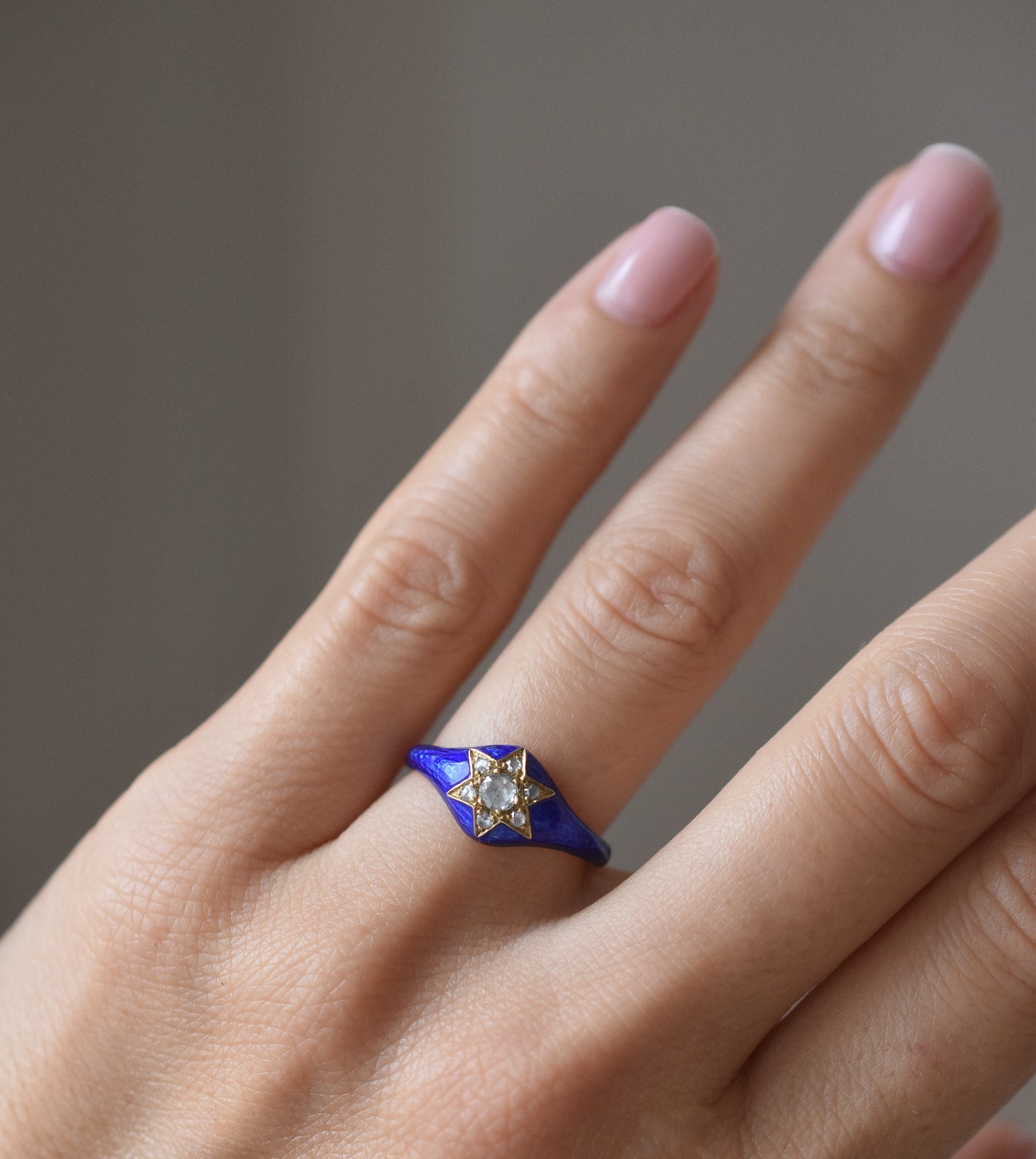Blue Enamel and Rose cut Diamond Star Ring in 18k Yellow Gold