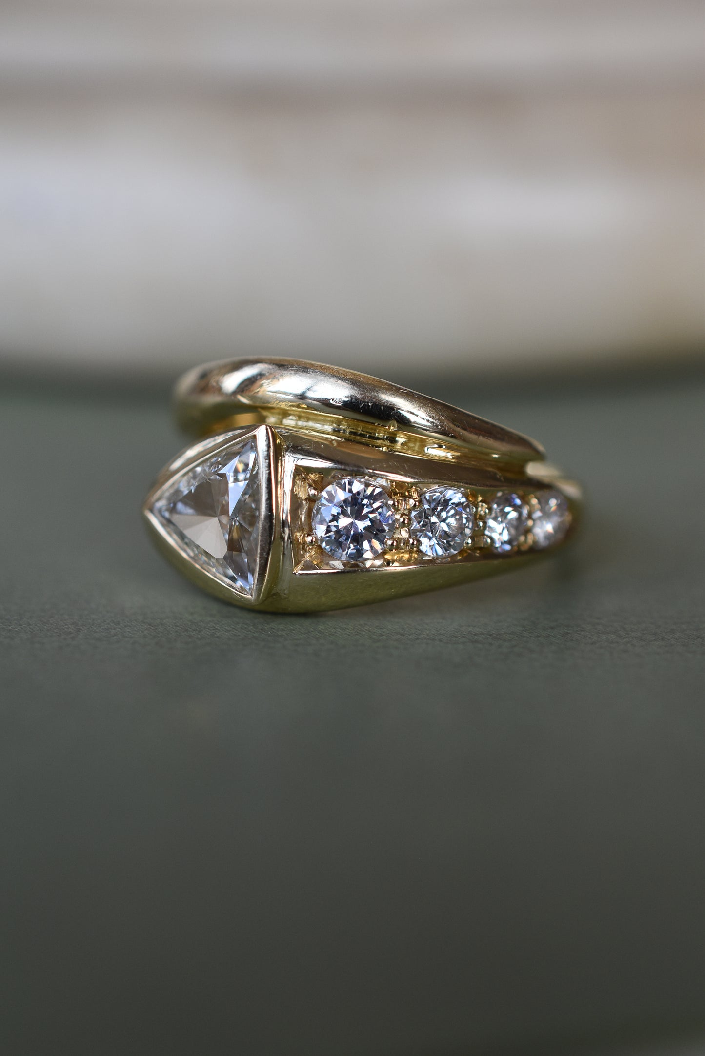 1.10ct Vintage Diamond Snake Ring in 18k Yellow Gold