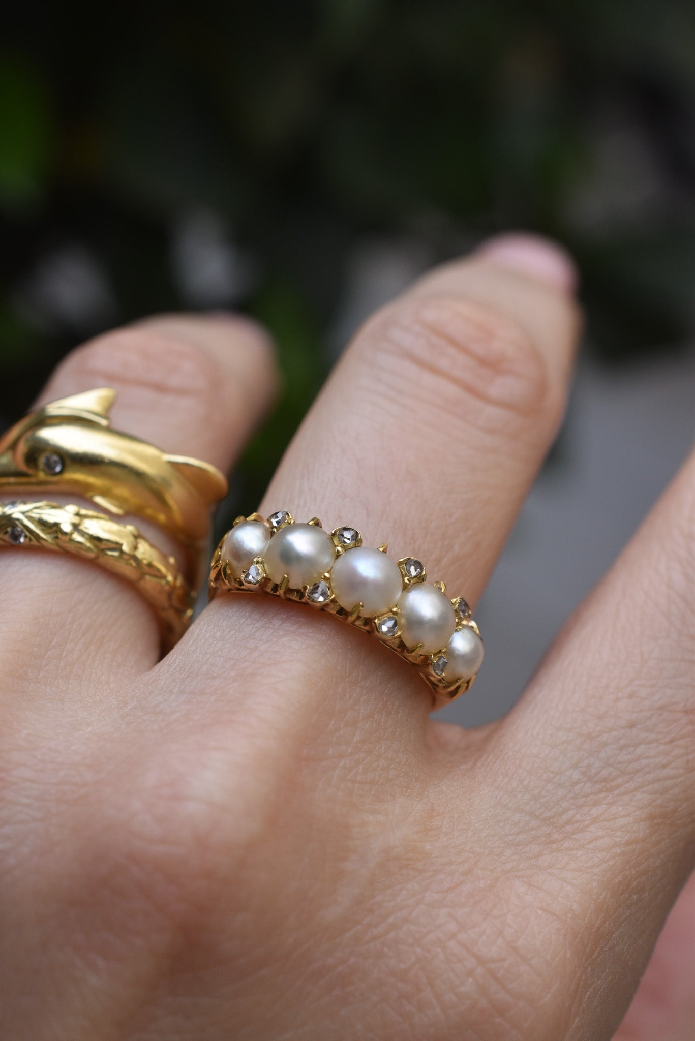 Antique Pearl and Rose cut Diamond Ring mounted on 18k Yellow Gold