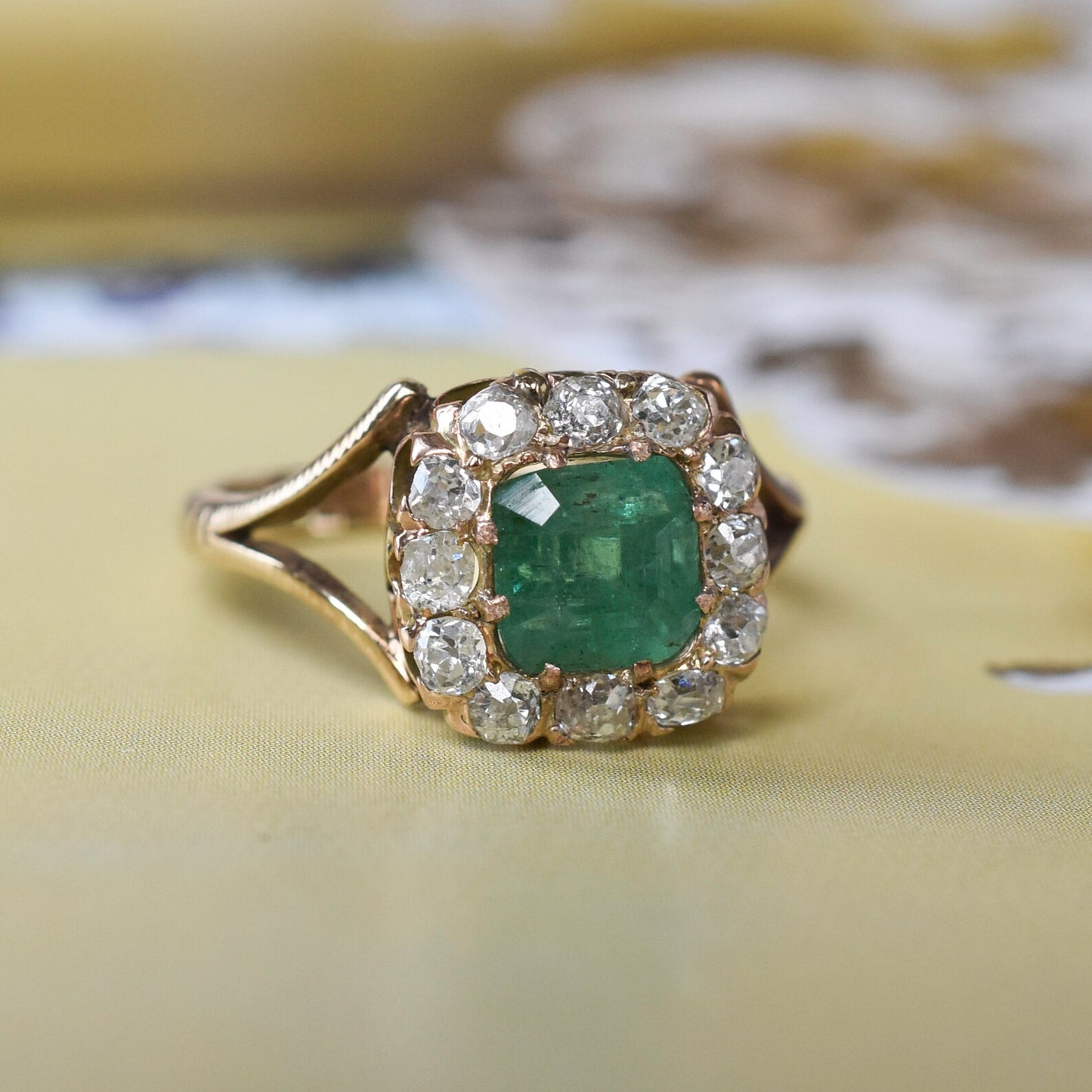 Vintage Emerald and Diamond Cluster Engagement Ring in 18ct 18k Yellow Gold