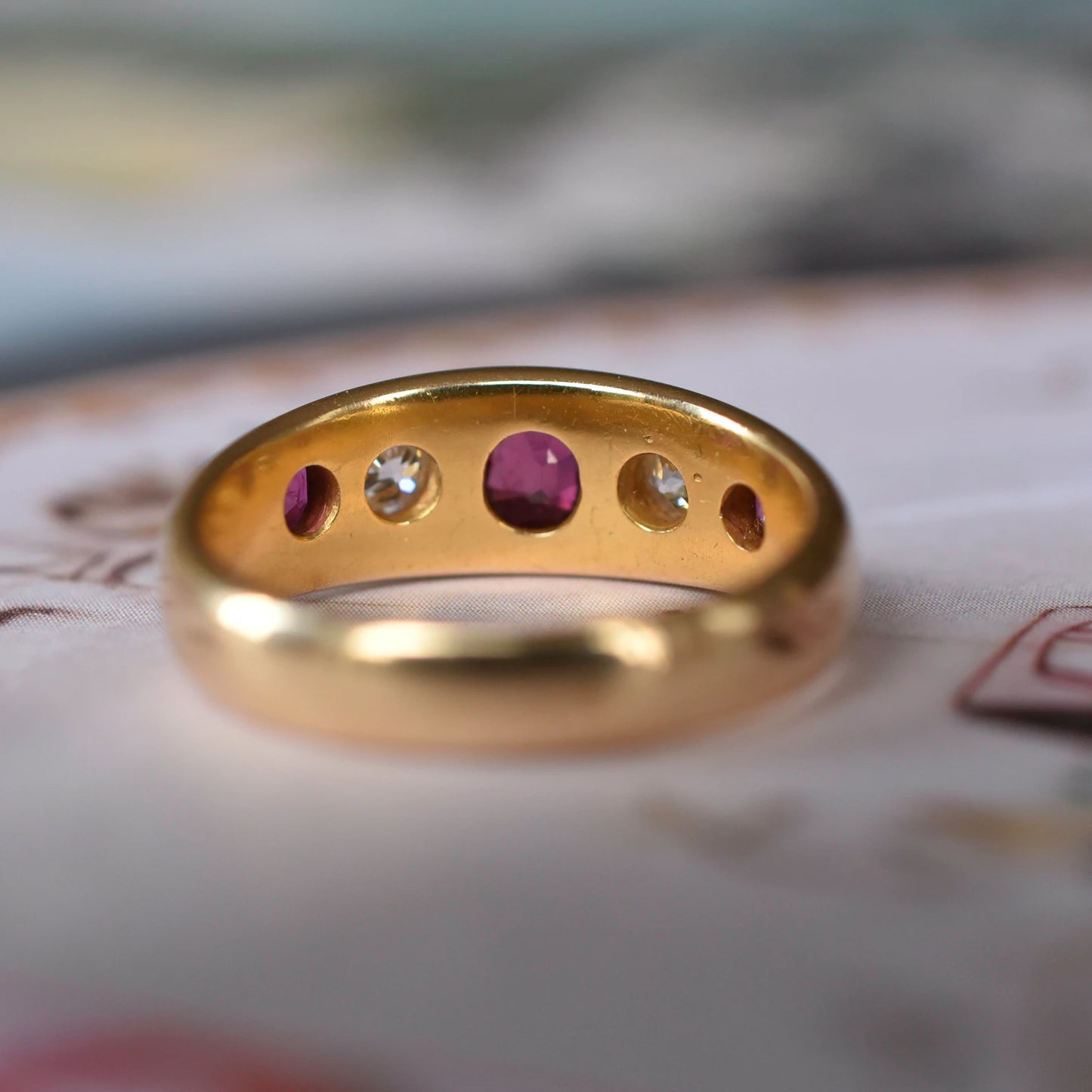 Antique Edwardian 18k Gold Ruby Diamond Five Stone " Gypsy" Ring