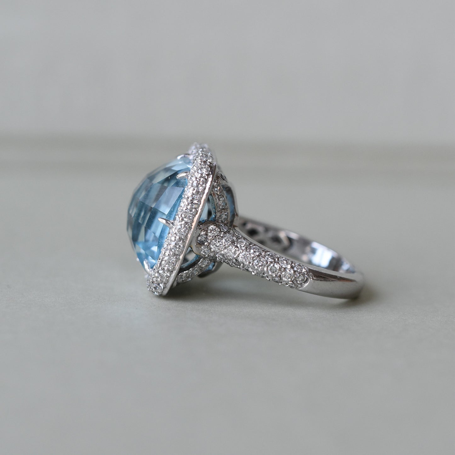 15ct Natural Topaz and Diamond 18k Gold Cocktail Ring