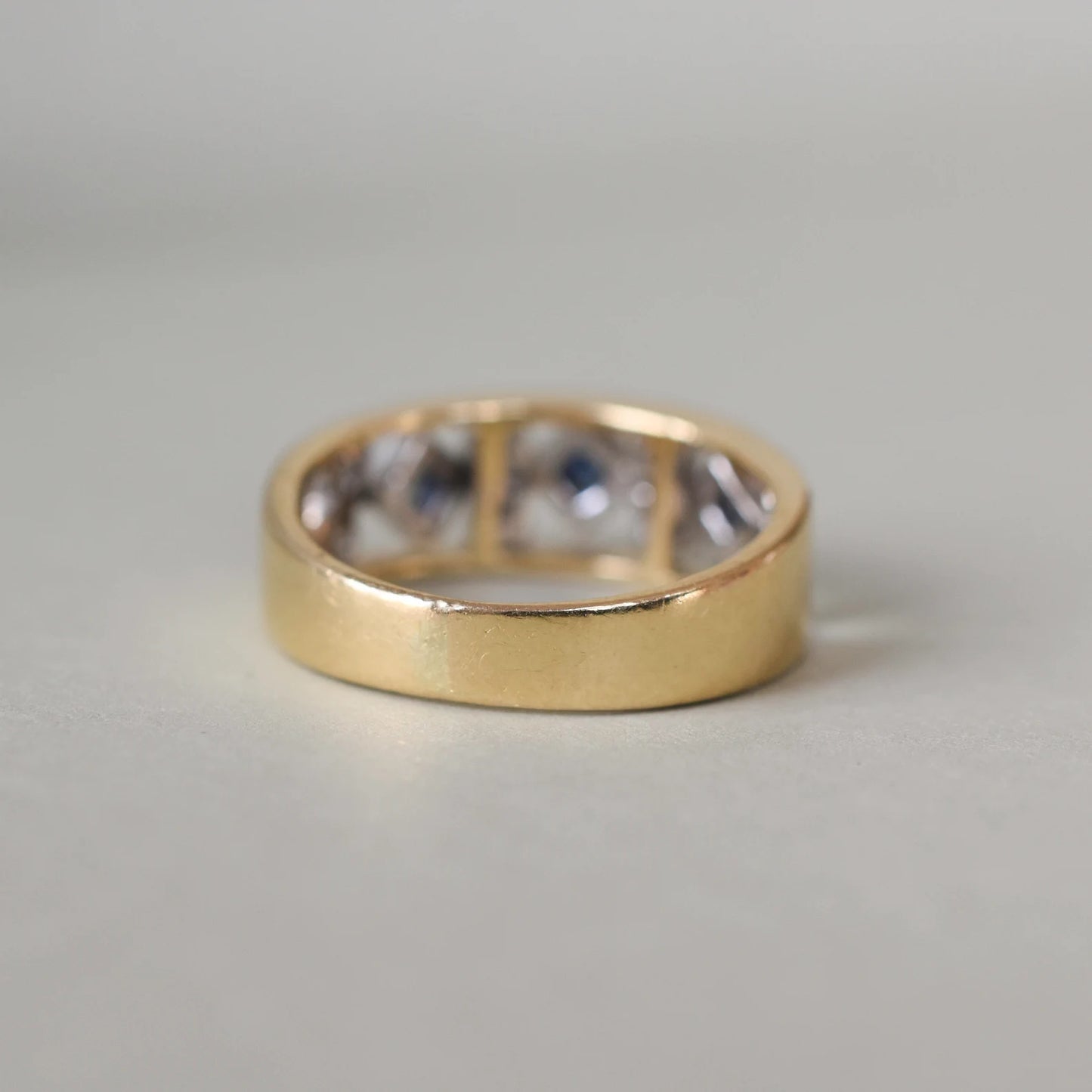 Vintage 18ct Gold Sapphire and Diamond Pinky Ring
