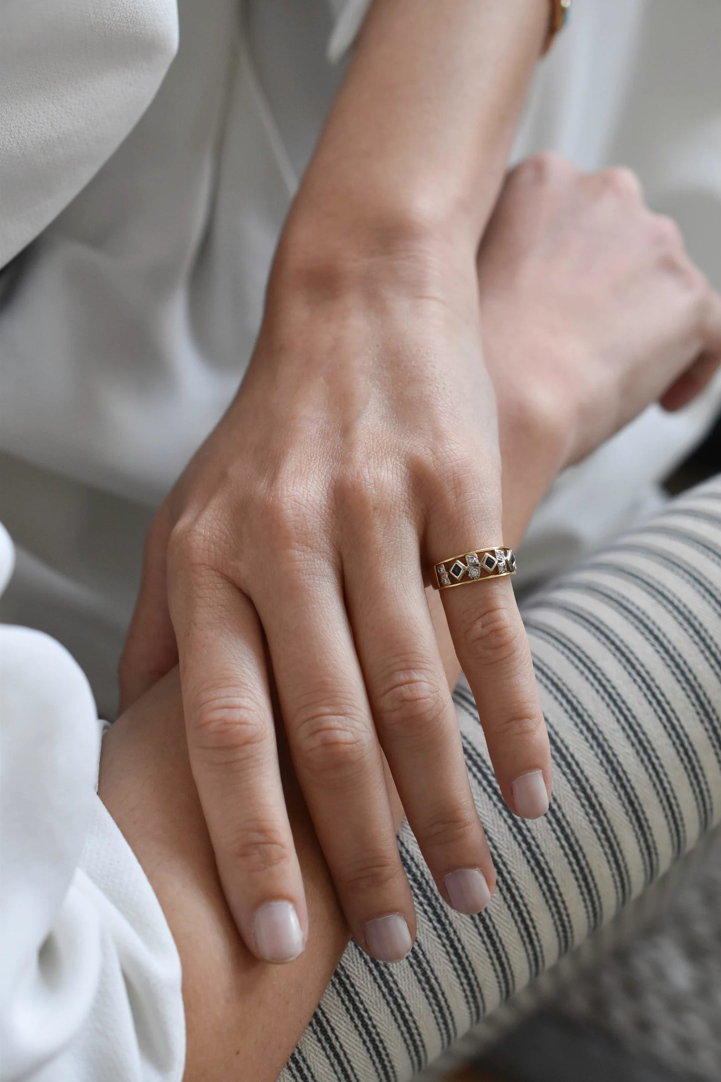Vintage 18ct Gold Sapphire and Diamond Pinky Ring