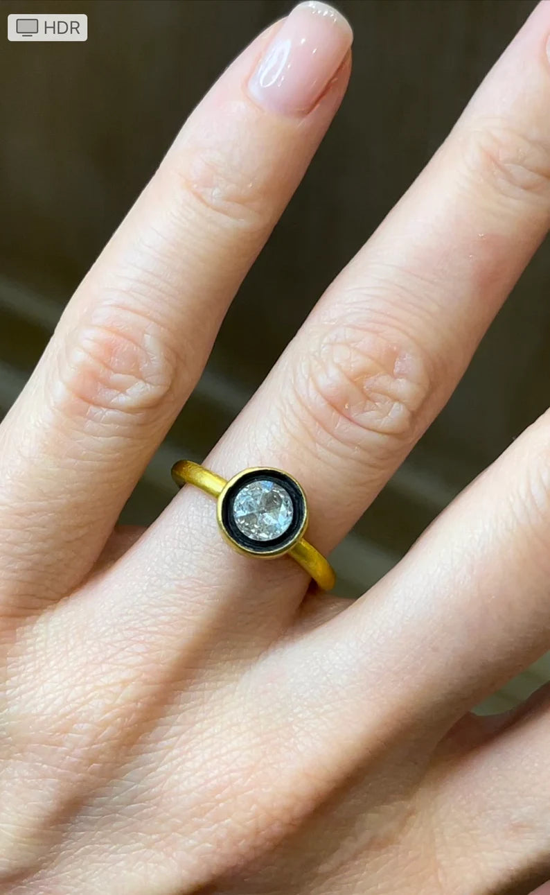 Estate 22k Gold Rose cut Diamond & Enamel Solitaire Engagement Ring