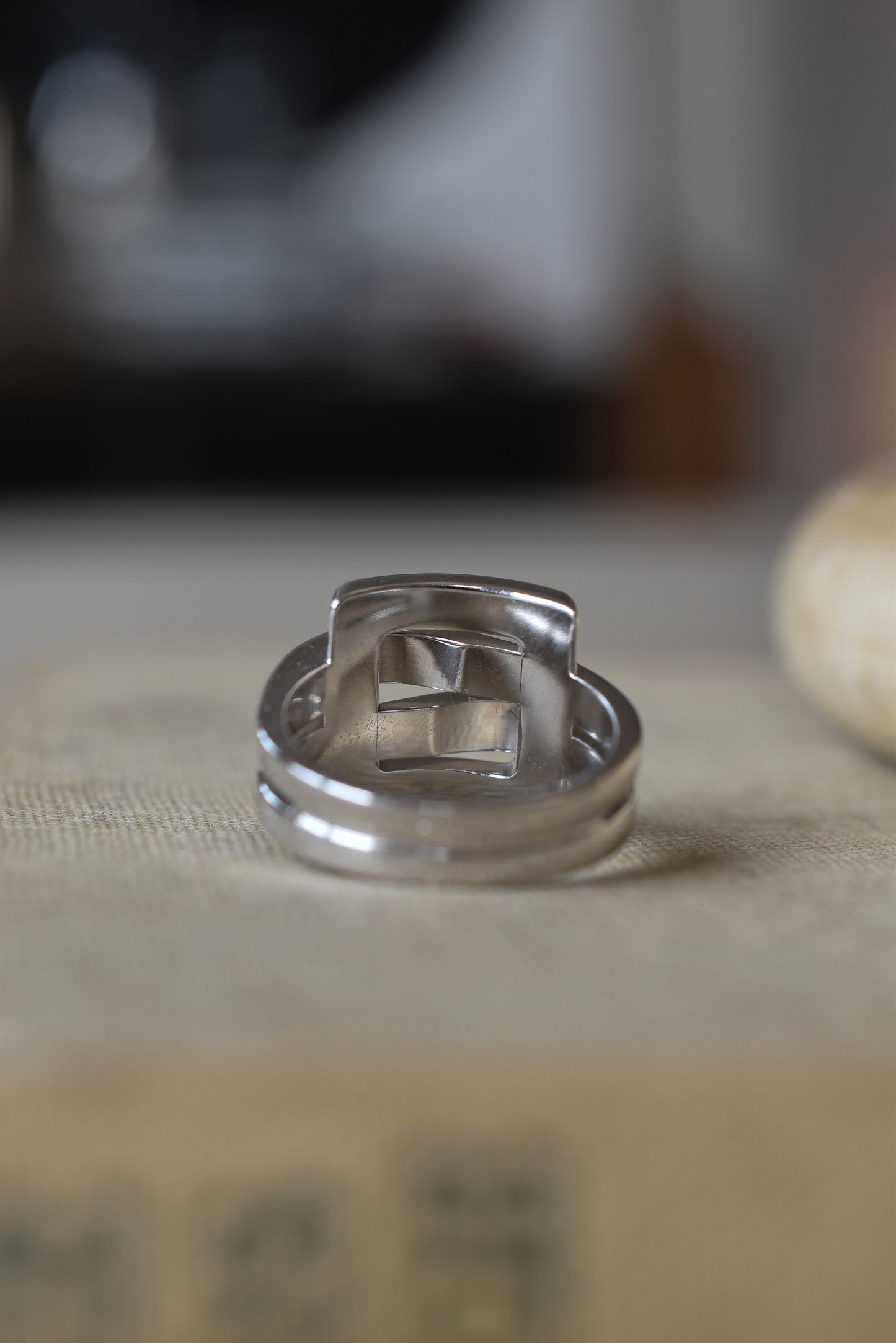 Boucheron Déchainé 18k White Gold Ring