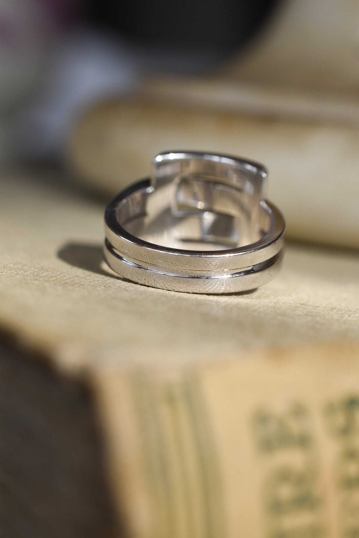 Boucheron Déchainé 18k White Gold Ring