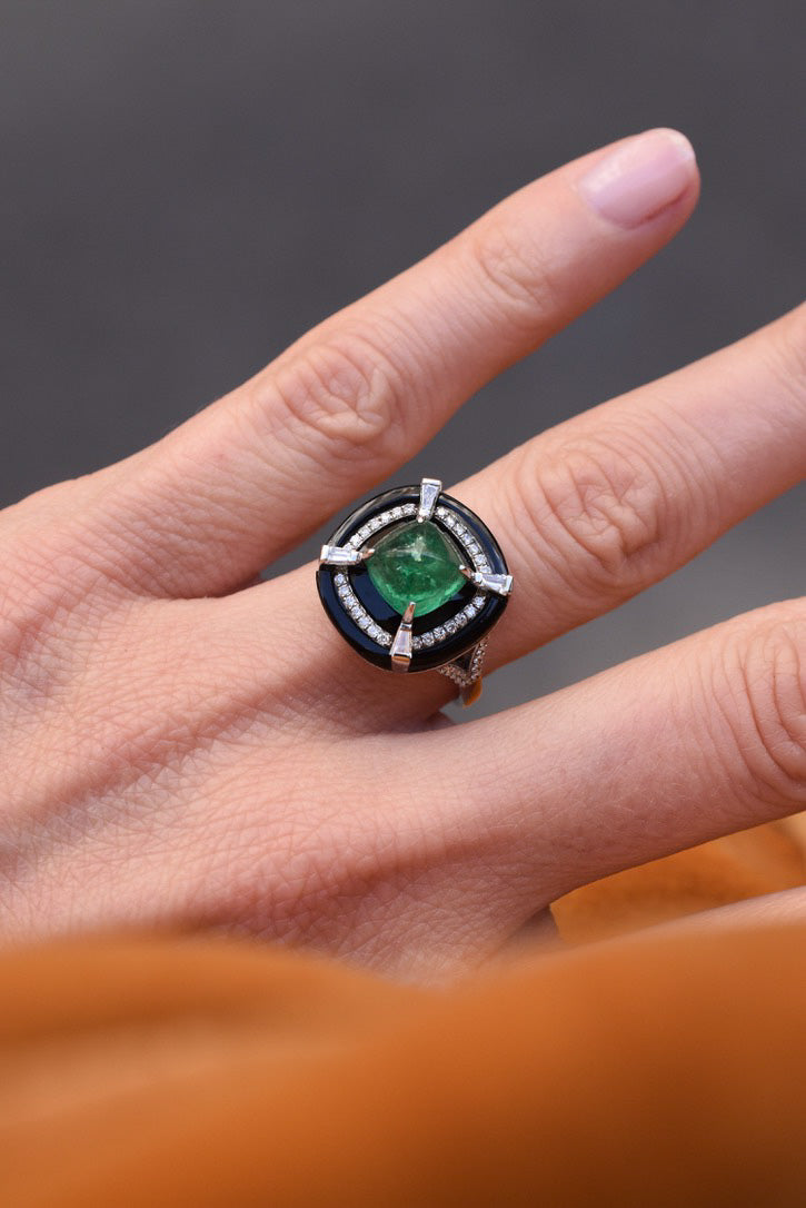 Vintage 2.50ct Emerald, Onyx and Diamond Ring in 18k White Gold