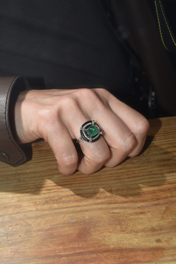 Vintage 2.50ct Emerald, Onyx and Diamond Ring in 18k White Gold