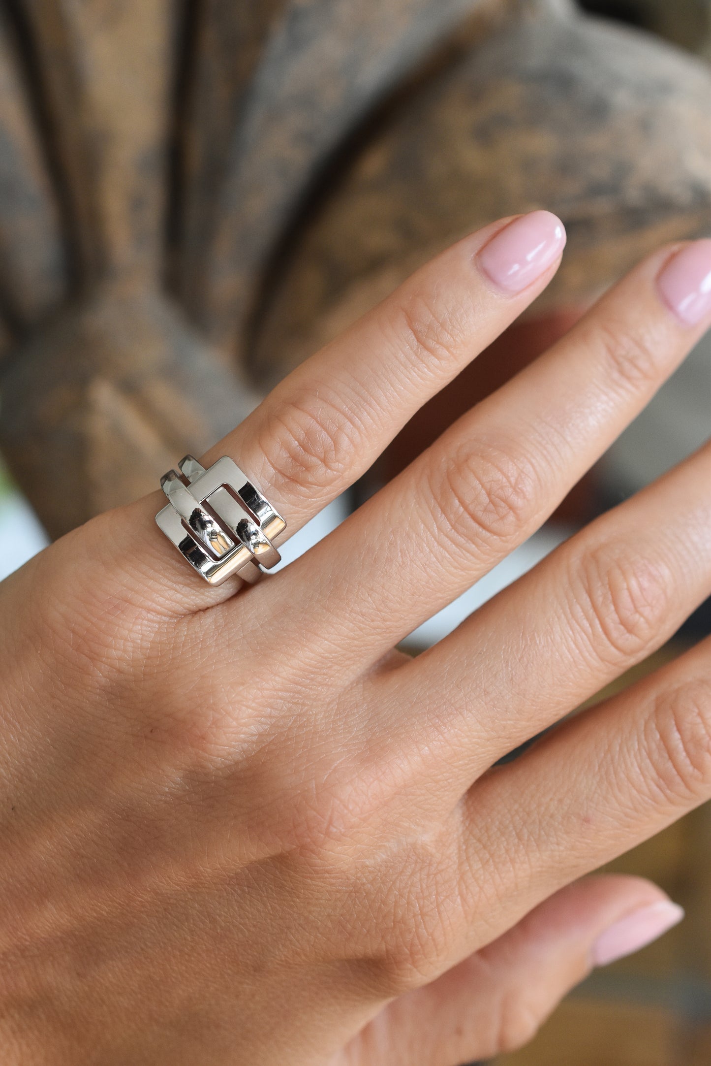 Boucheron Déchainé 18k White Gold Ring