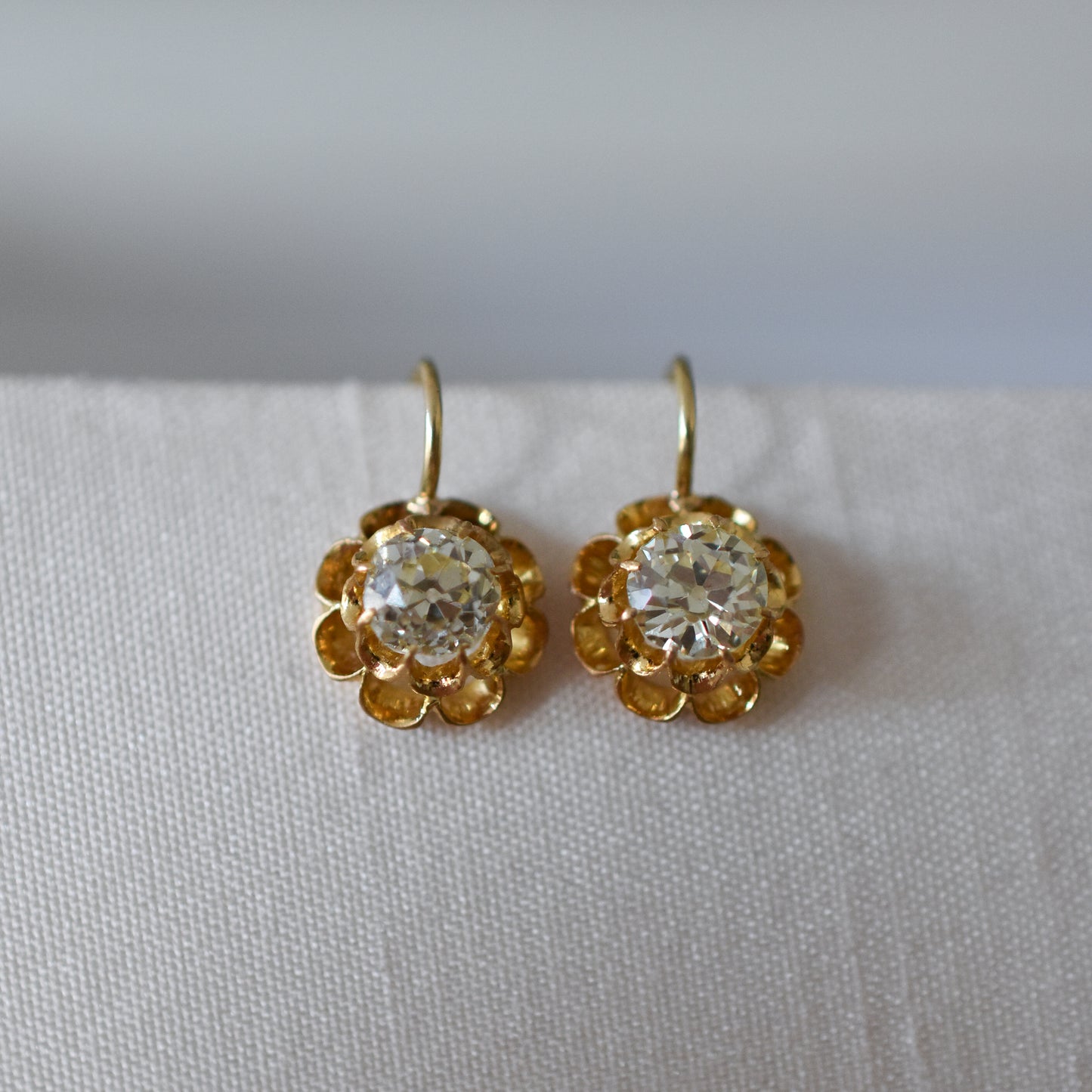 1.00ct Antique 18ct Gold Buttercup Solitaire Diamond Earrings - Victorian Diamond Earrings