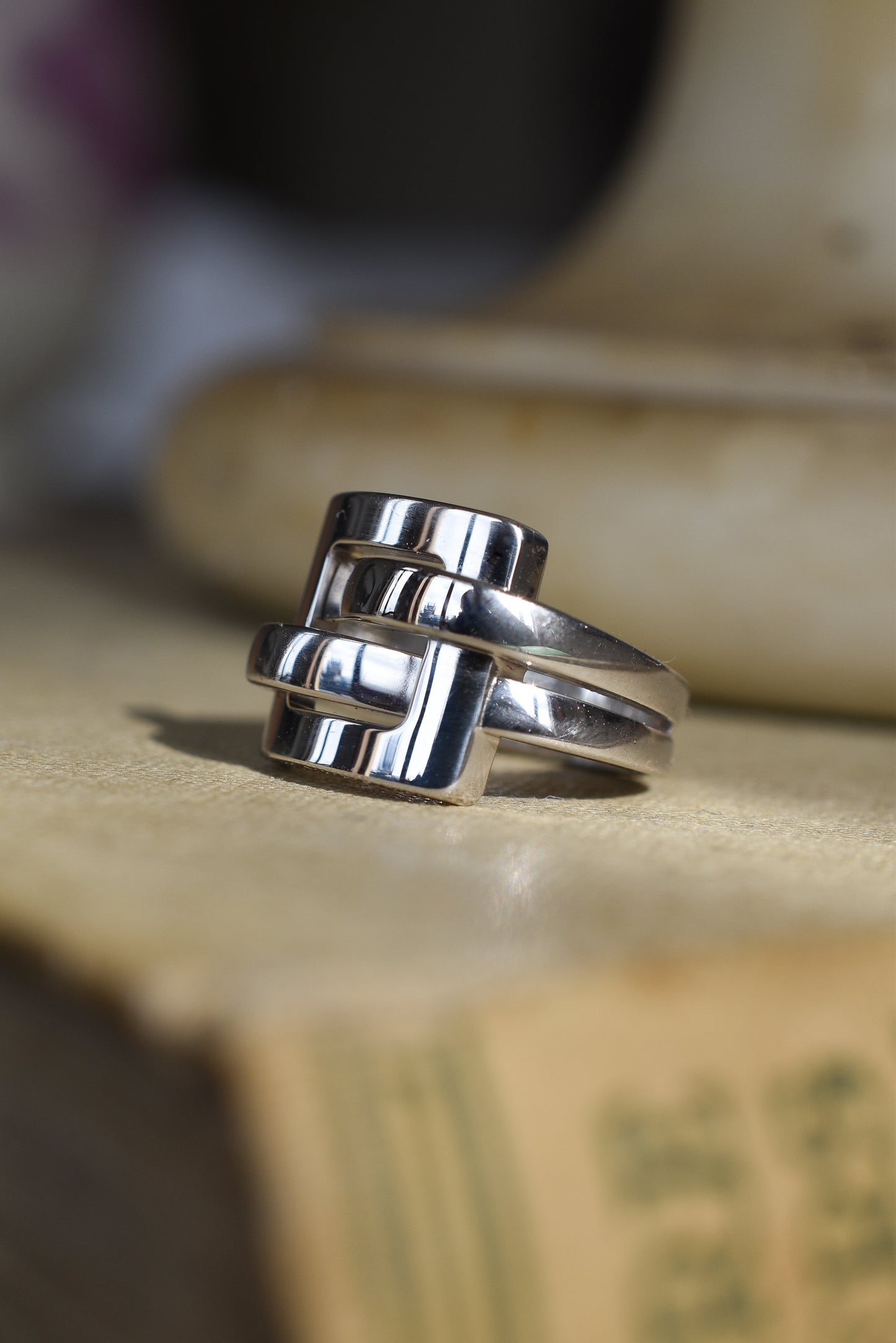 Boucheron Déchainé 18k White Gold Ring