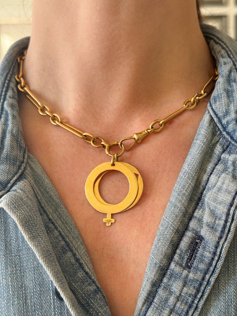 Arthus Bertrand 18k Yellow Gold Pendants – Female & Male Symbols, Openwork Circular Design