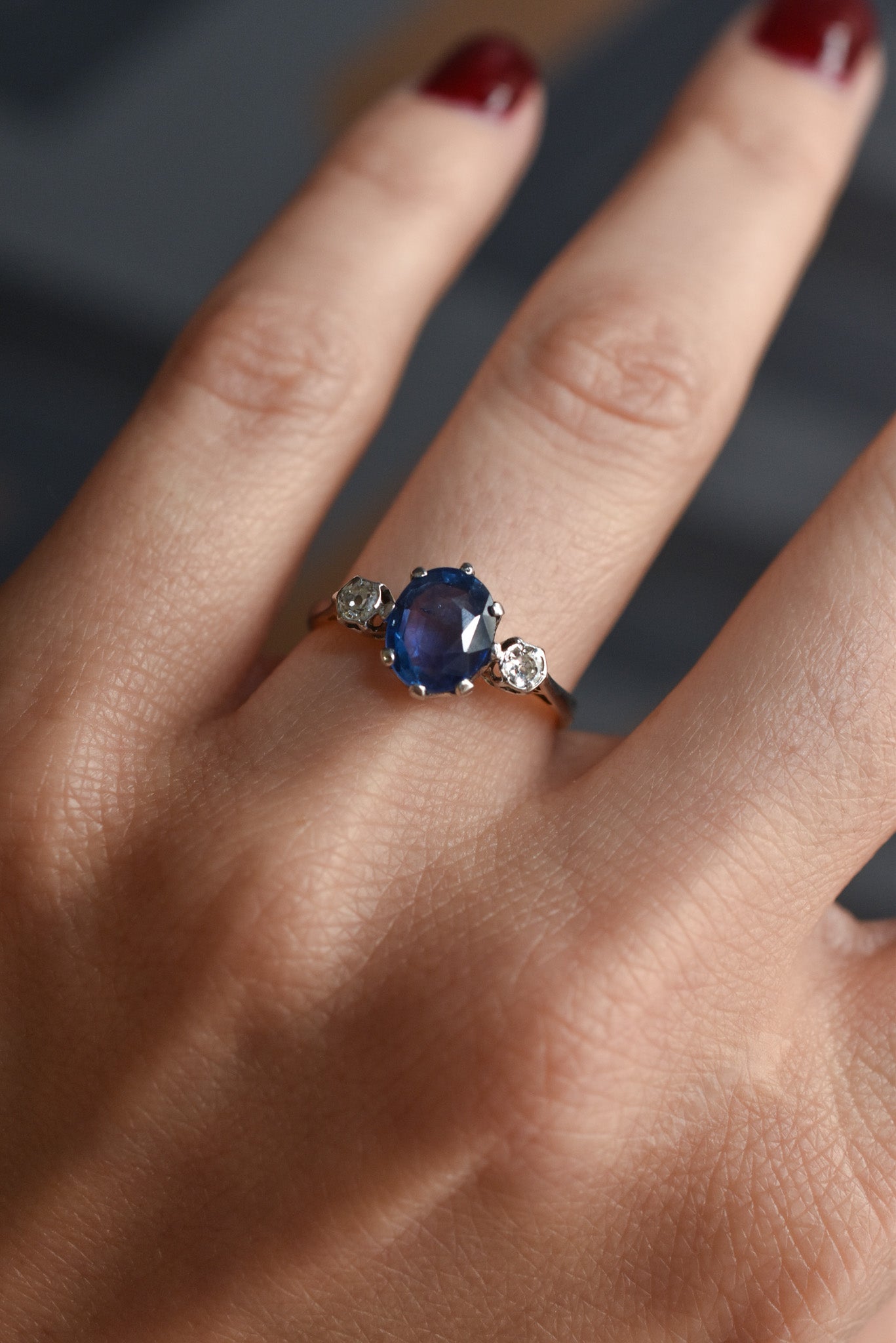 Antique 1.75ct Sapphire and Diamond Solitaire Engagement Ring in 18k Yellow Gold and Platinum