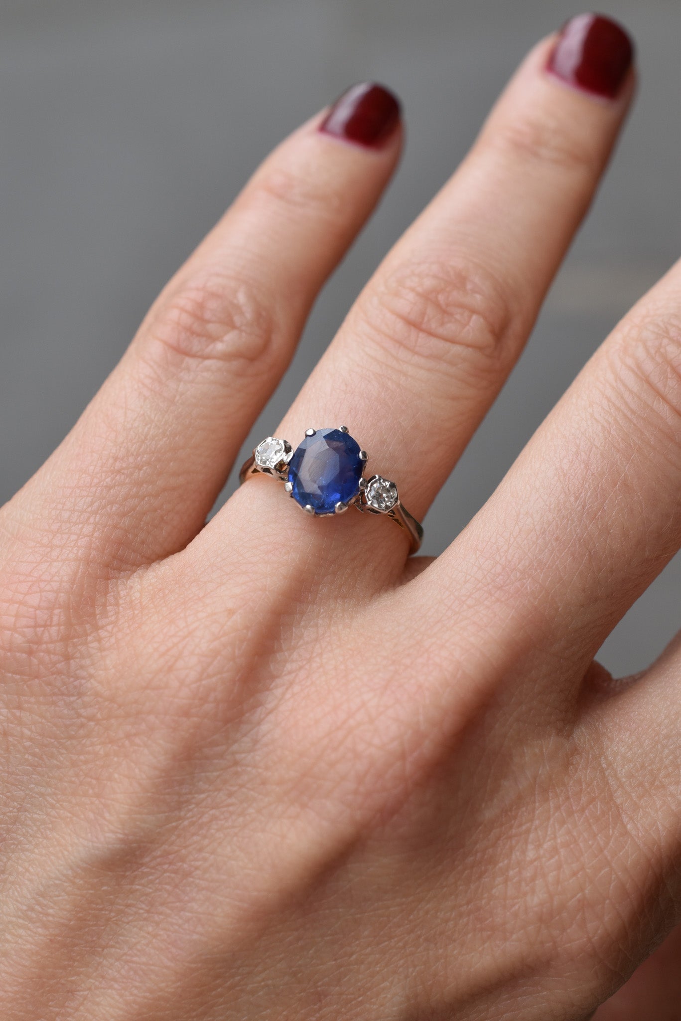 Antique 1.75ct Sapphire and Diamond Solitaire Engagement Ring in 18k Yellow Gold and Platinum