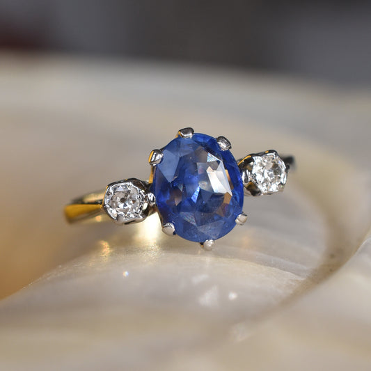 Antique 1.75ct Sapphire and Diamond Solitaire Engagement Ring in 18k Yellow Gold and Platinum