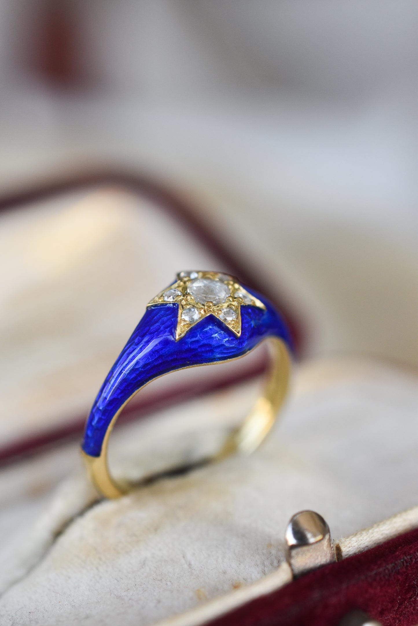 Blue Enamel and Rose cut Diamond Star Ring in 18k Yellow Gold