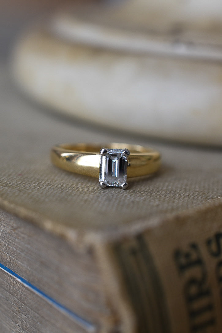 Vintage Natural 0.50ct F-G VS Emerald cut Diamond Solitaire Engagement Ring in 18k Yellow Gold
