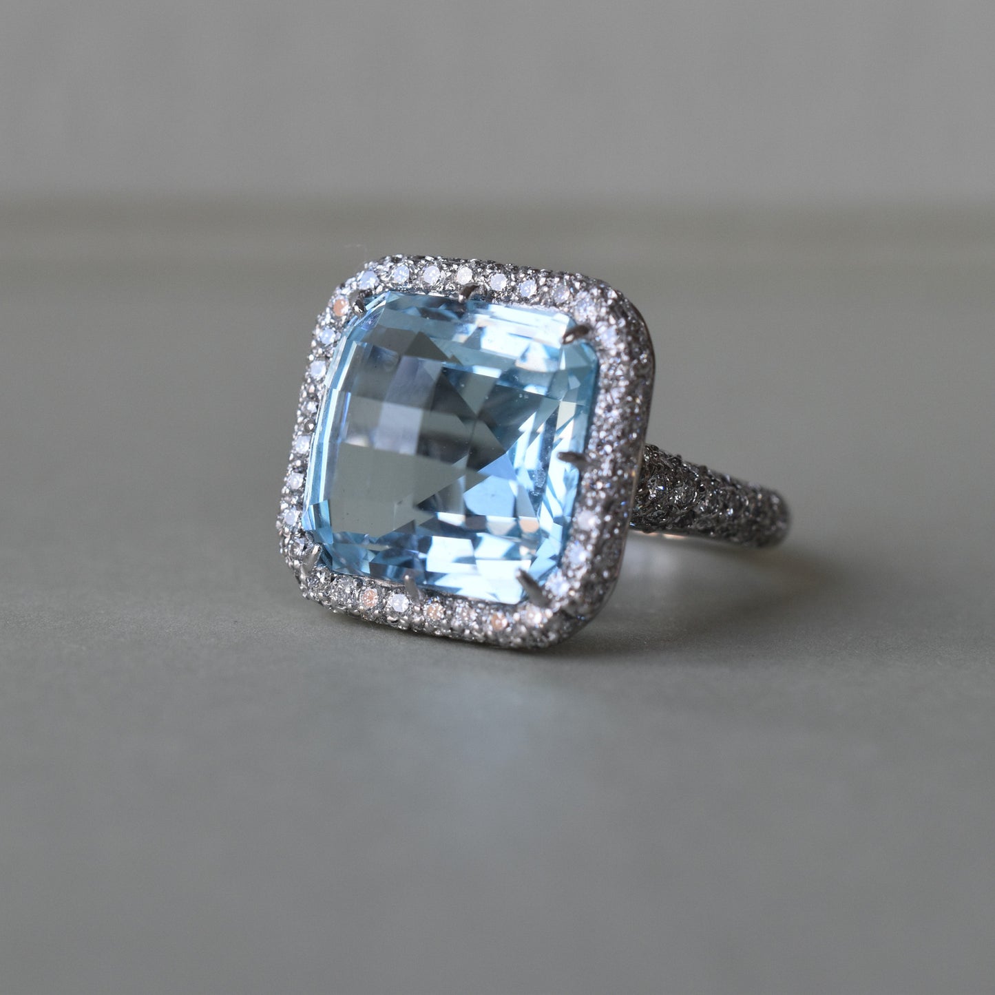 15ct Natural Topaz and Diamond 18k Gold Cocktail Ring