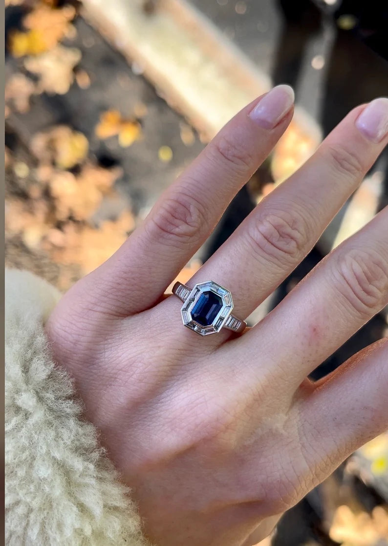 Sapphire ring with diamond baguettes on sale